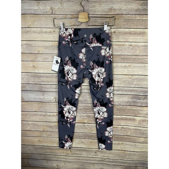 Apana XS NWt Floral Activewear Leggings Gray Yoga Gym Extended Waistband Cropped - Picture 5 of 10